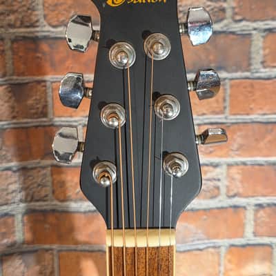 Ovation Celebrity CC057 Bowl-Back Acoustic image 2