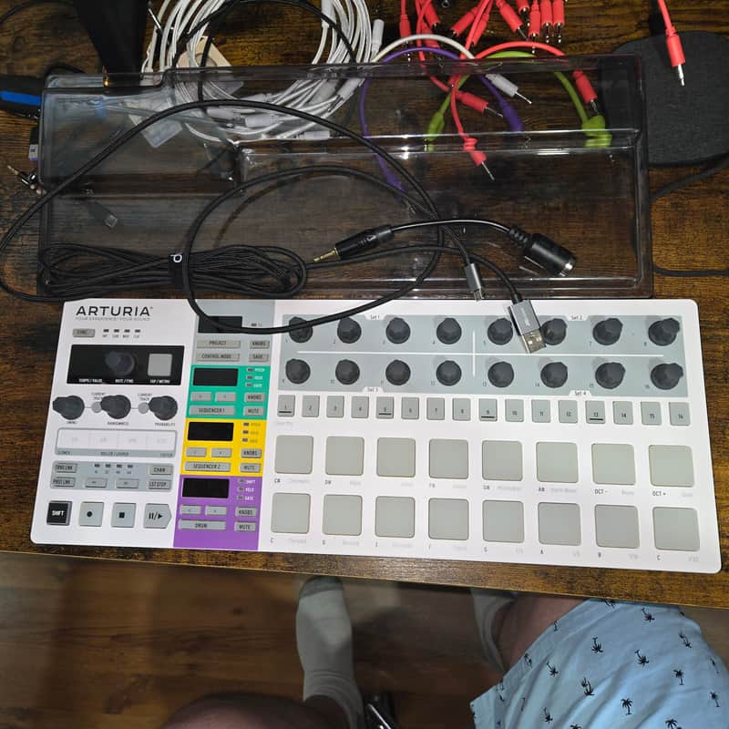 Arturia BeatStep Pro MIDI Controller 2017 - Present - White image 1