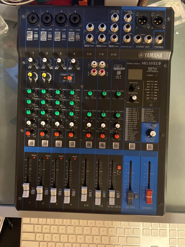 Yamaha MG10XUF 10 Channel Analog Mixer 2018 - Present - Black image 1