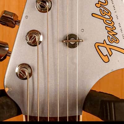 Fender MIJ Traditional II Late '60s Jaguar 2023 - Ice Blue Metallic image 14