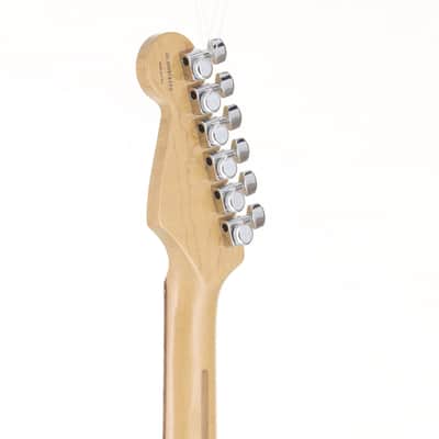 Fender American Deluxe Stratocaster with Black RF [DN816252] (06/29) image 12