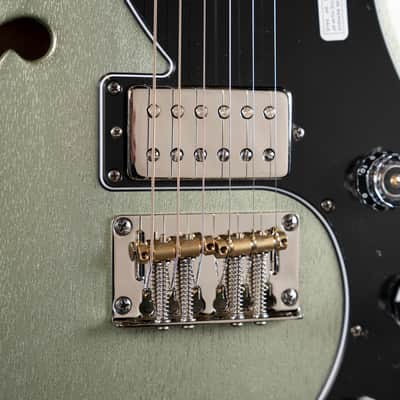 PRS S2 Vela Satin Semi-Hollow Electric Guitar - Mavis Mint Metallic image 6