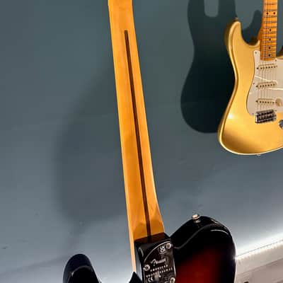 Fender American Professional II Telecaster with Maple Fretboard 2020 - Present - 3-Color Sunburst image 15