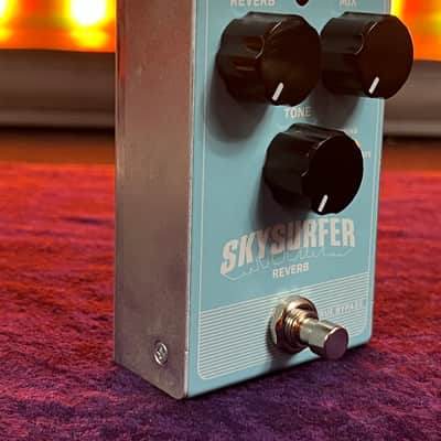 TC Electronic Skysurfer Reverb Pedal w/ Box image 3