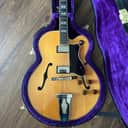 Epiphone Elitist Broadway