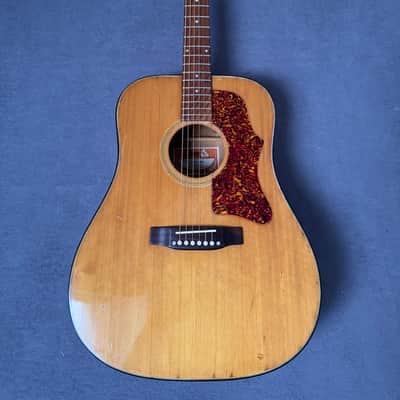 Gibson J-50 Deluxe 1973-1975 with restoration video image 2