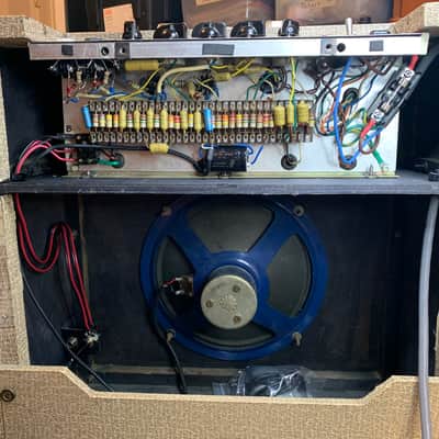 Vox AC-10 2-Channel 10-Watt 1x10" Guitar Combo 1961 - 1963 - Fawn image 9