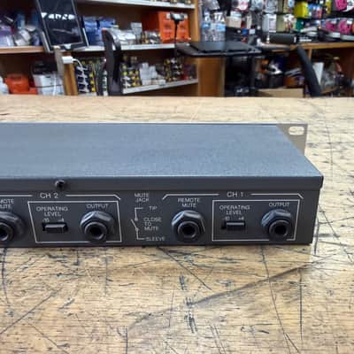 Used Aphex Tubessence Model 107 2-Channel Thermionic Microphone Preamplifier Mic Preamp with Original AC Adaptor image 13