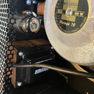 Simple Amps Traveler 34A 2011-2015 - Spray on Rugged Coating image 6