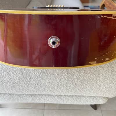 Gibson J-200 1969 - Cherry Sunburst image 21