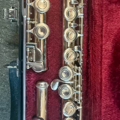 Yamaha YFL-225 Flute. Japan image 2