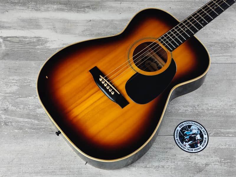 1970's Yamaki Japan F-15 Folk Acoustic Guitar (Brown Sunburst