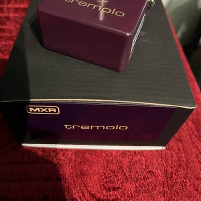 MXR Tremolo M305 Effects Pedal image 3