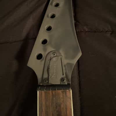 2000’s Ibanez Electric guitar Project with vintage Coffin Case!! image 5