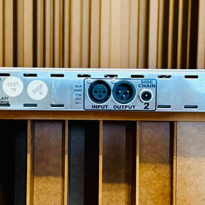 API 2500 Stereo Bus Compressor 2000 - 2019 - Black image 6