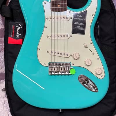 Fender Vintera III Early 60s Stratocaster RW Sea Foam Green New Unplayed Auth Dealer 7lbs9oz #582 image 2