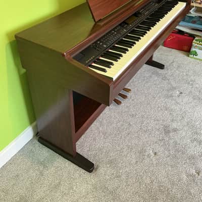 Yamaha Clavinova CVP-103 1999-2001 - Dark Rosewood (or Mahogany) image 4