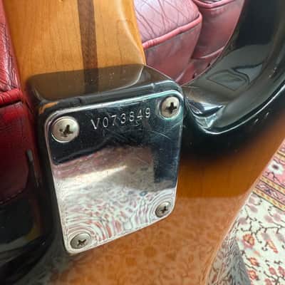 Fender American Vintage AVRI '57 Stratocaster 1995 - 2-Color Sunburst image 8