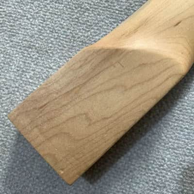 Maple Wood Guitar Neck, Rosewood 22 Frets Fingerboard image 3