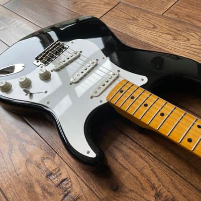 2007 Fender ST-57 Stratocaster USA Vintage Pickups 1957 Reissue MIJ Black image 6
