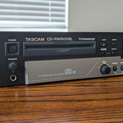 TASCAM CD-RW900SL Rackmount CD Recorder and Player - Black - Excellent Condition image 2
