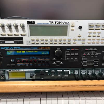 Roland JV-1080 64-Voice Synthesizer Module | Reverb