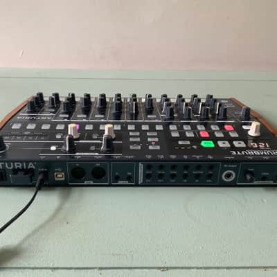 Arturia DrumBrute Analogue Drum Machine – Excellent Condition imagen 2