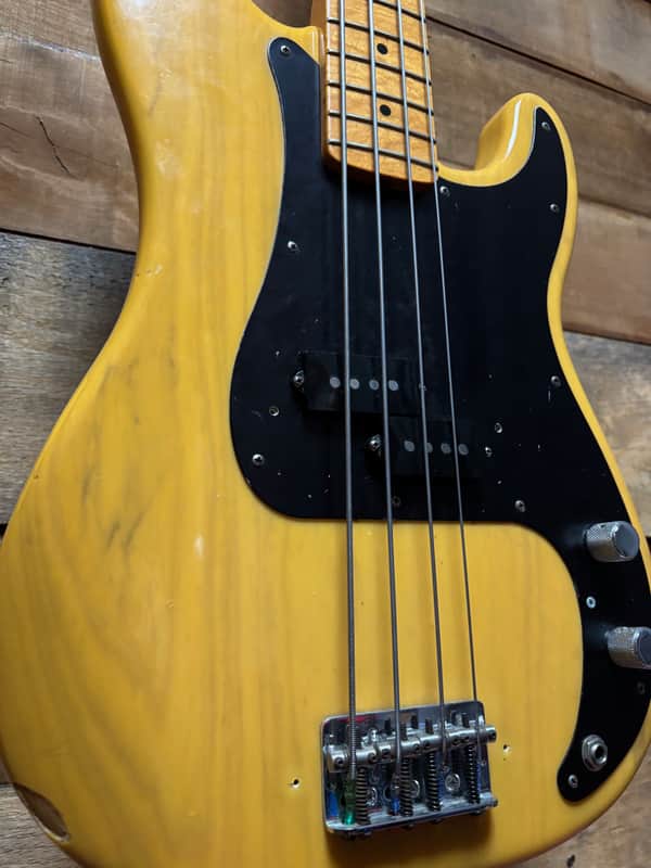 2001 Fender 50th Anniversary American Series P-Bass w/bag image 1