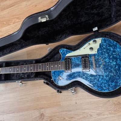Duesenberg 49er Pearl Blue 2010 - Pearl Blue with custom case image 4