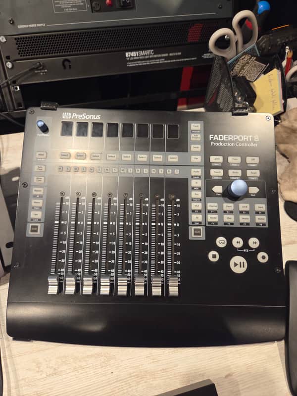 PreSonus FaderPort 8 USB DAW Control Surface 2017 - Present - Black image 1