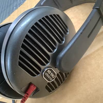 Sennheiser HD 540 Reference headphones image 7