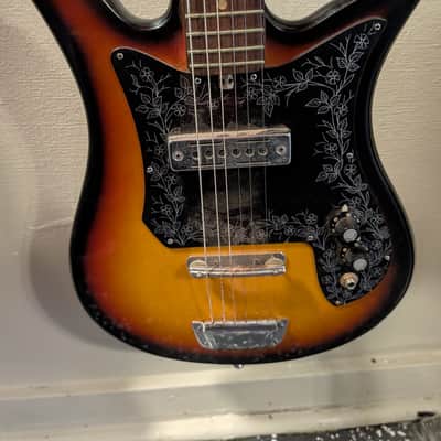 Teisco Et-110 made in Japan vintage clean electric guitar 60s/70s - Sunburst image 4