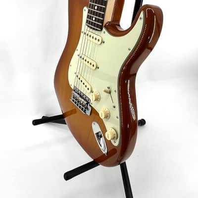 Fender American Performer Stratocaster, Rosewood Fingerboard 2024 - Honey Burst image 3