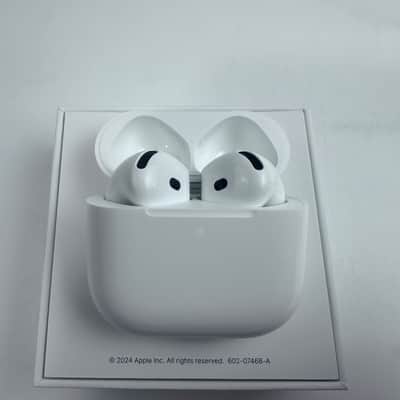 Apple AirPods 4 A3053 Wireless Earbuds with USB-C Charging Case image 9