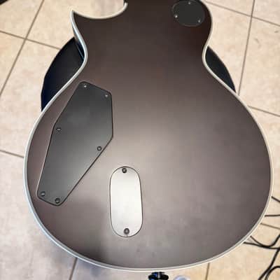 ESP LTD EC-1000T CTM with ESP hard case image 7