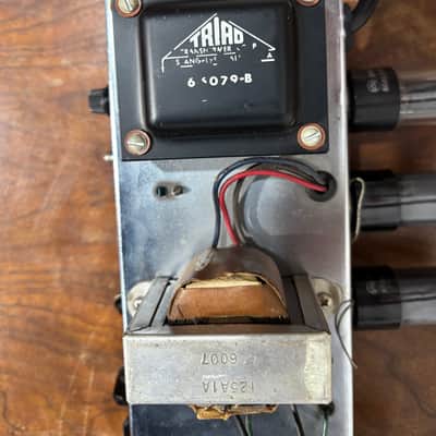 Fender Vibrolux 5F11 Narrow Panel 10-Watt 1x10" Guitar Combo All Original! 1960 - Tweed image 19