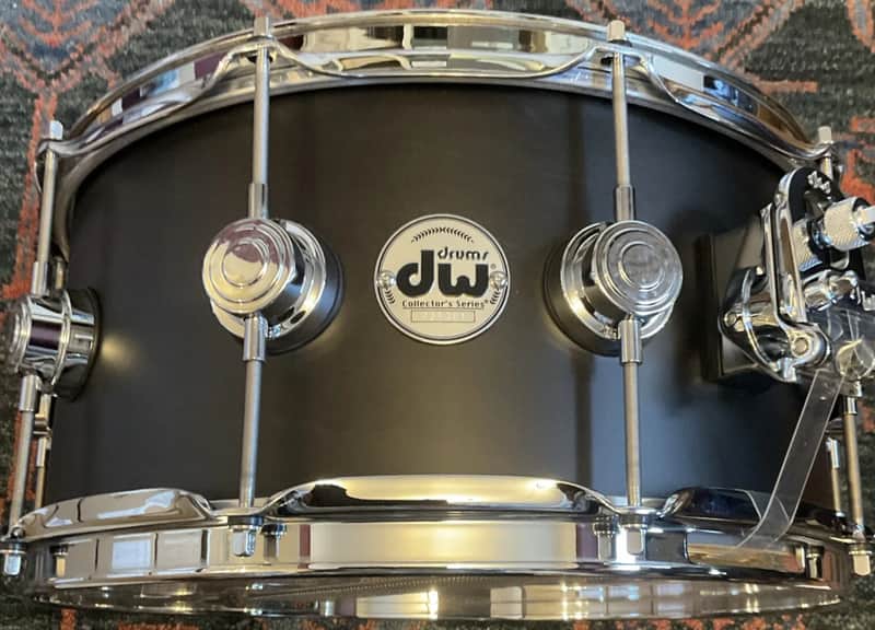 DW Collectors Series Ebony Satin Oil 6.5x14 Snare W/ Chrome HW image 1