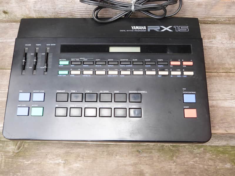 Yamaha rx15 drum machine image 1