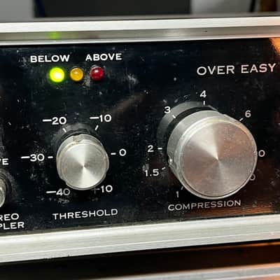 dbx 165A Over Easy Compressor / Limiter 1975/80s - Black image 5