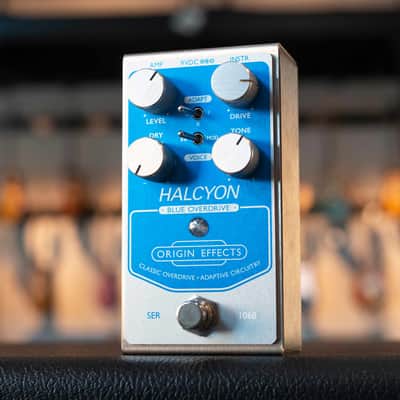 USED ORIGIN EFFECTS HALCYON BLUE OVERDRIVE WITH BOX image 1