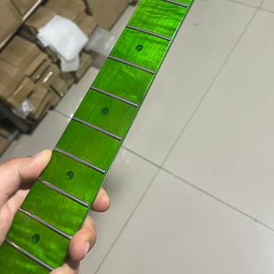 green gloss 6 String Electric Guitar Neck, 22 Frets green flame Maple Neck,
