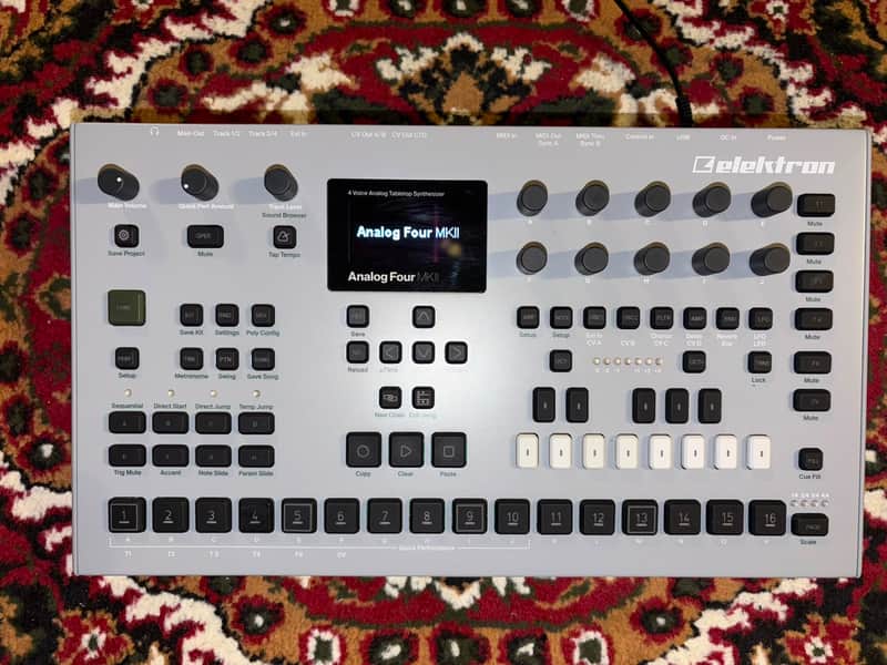 Elektron Analog Four MKII 4-Voice Tabletop Analog Synthesizer 2017 - Present - Grey image 1