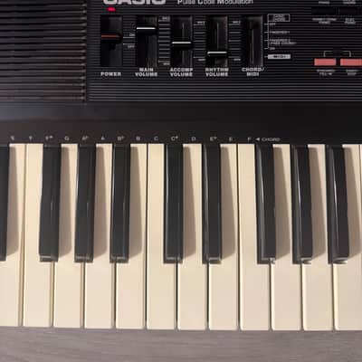 Casio CT-640 61-Key Vintage Synthesizer late 80s image 2