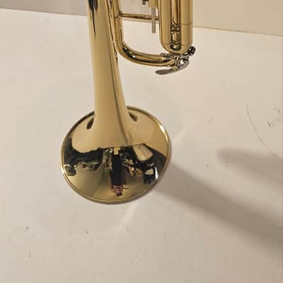 Mendini By Cecilio Bb Trumpet - Brass, Gold Trumpets w/Instrument Case, Cloth, Oil image 5