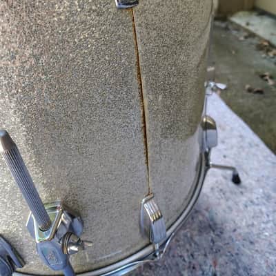 Ludwig 3 Ply 16x16 Floor Tom with Double Mufflers 1970's - Silver Sparkle image 9
