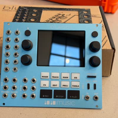 1010MUSIC BLUEBOX Eurorack Compact Digital Mixer - with extra Black panel image 4