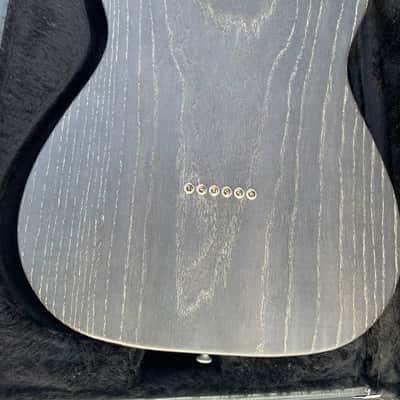 Patrick James Eggle The Oz 2018 - Open pore black grained image 9