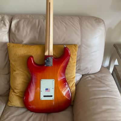Fender Stratocaster Deluxe 2014 - Red image 6