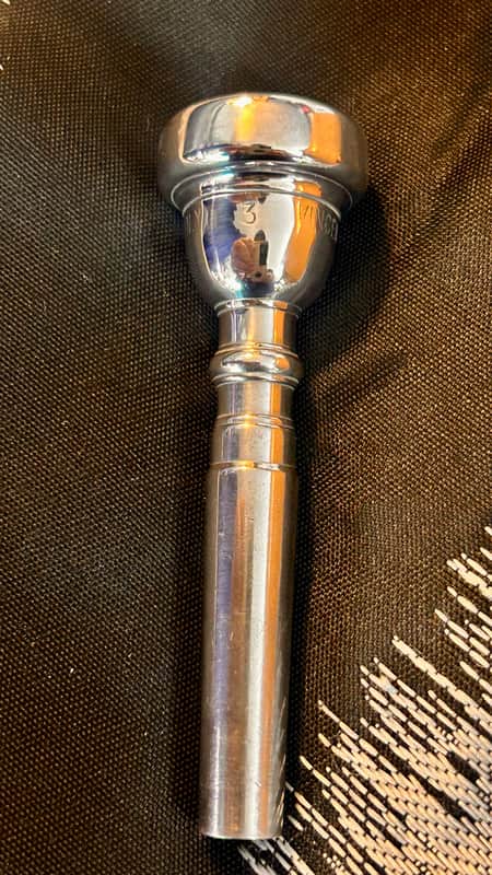 Bach Mt. Vernon trumpet mouthpiece #3. Mt. Vernon Bach 1957 - Silver