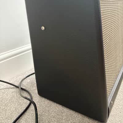 Fender Blues Junior IV 15-Watt 1x12" Guitar Combo - Black image 3